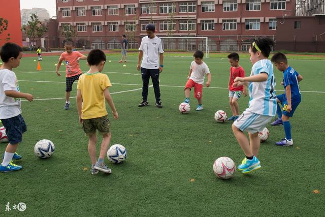 东欧缺阵独行侠负灰熊5连败 魔术力克尼克斯