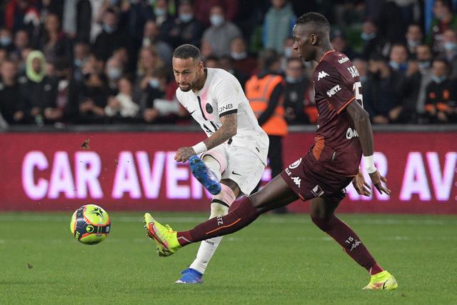 蒂亚戈-席尔瓦探营切尔西：非常高兴再相遇